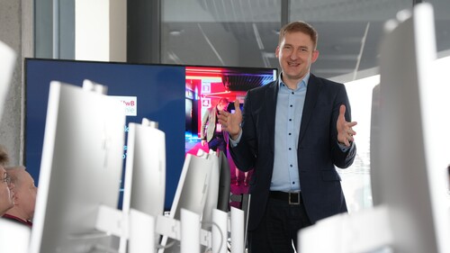 Nuo smalsumo iki sąmoningo taikymo – dirbtinio intelekto mokymai