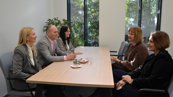 Visit of Representatives from the Faculty of International Relations of UwB